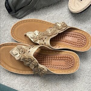 Floral Tan Women's Sandals